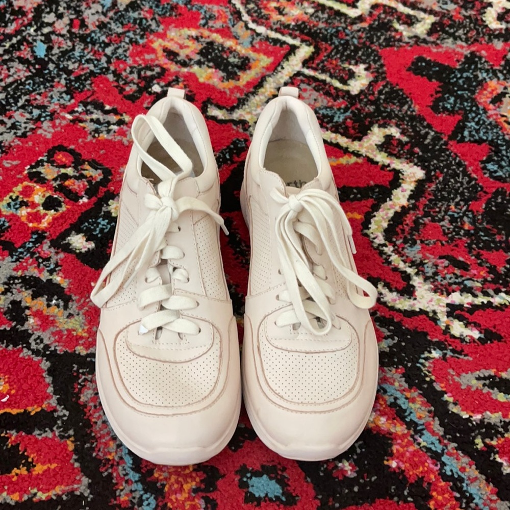 Earth sneakers